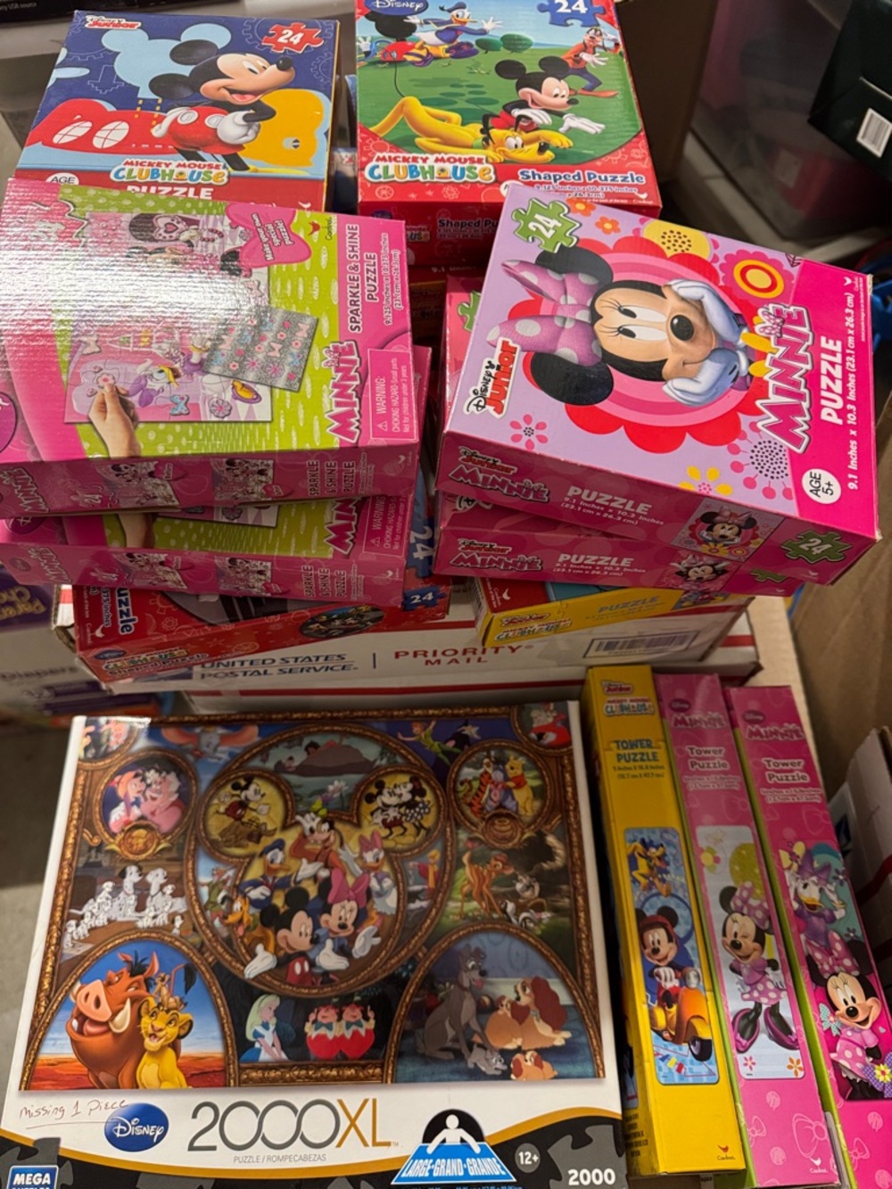 Huge Disney Puzzle Bundle - Mickey, Minnie & More - 16 Puzzles Total!